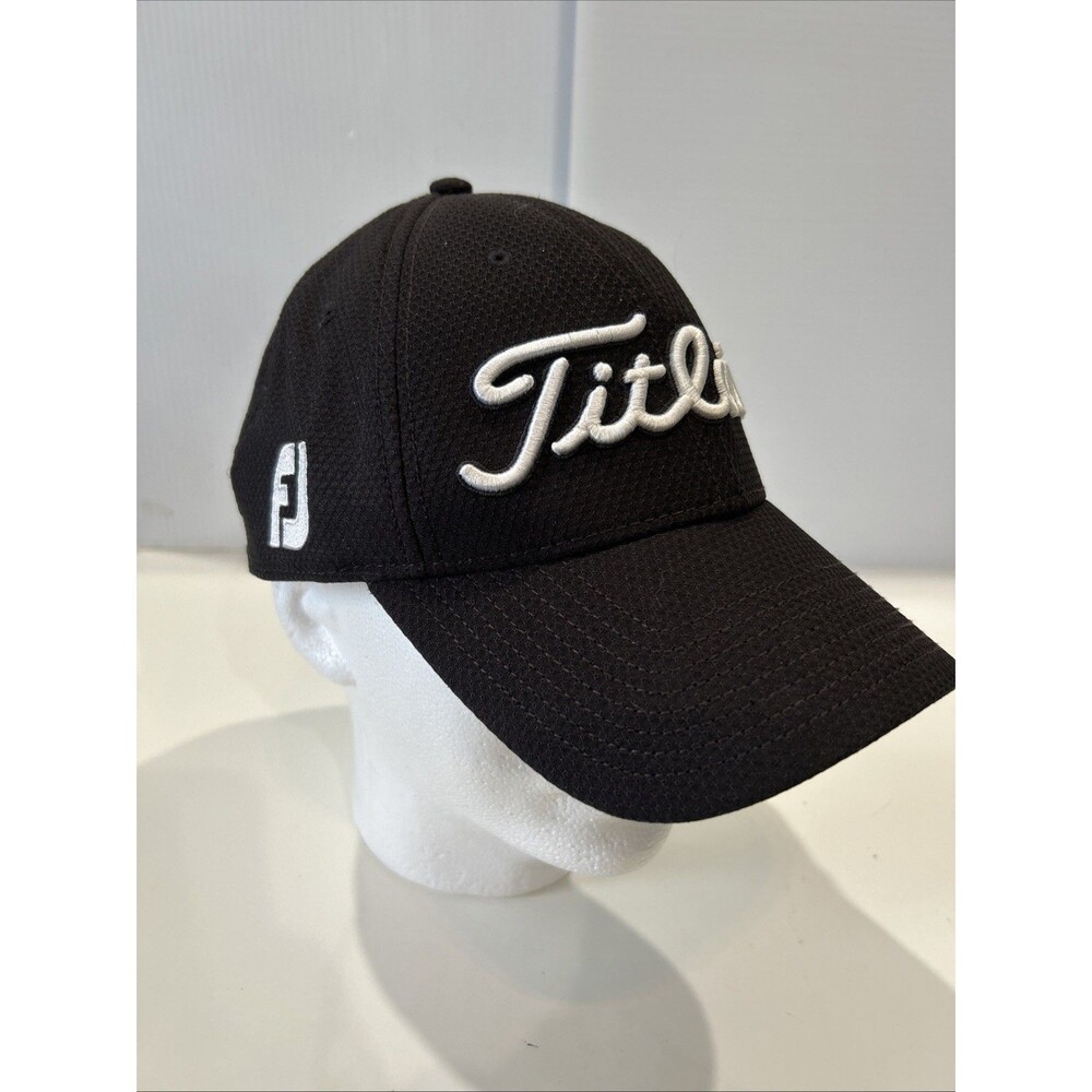 Titleist Footjoy Pro V1 Fitted Golf Cap Hat Black Stretch Mesh Embroidered Logo